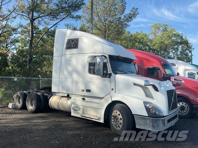 Volvo VNL Traktorske jedinice