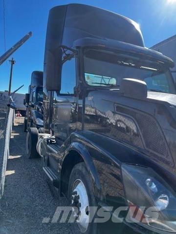 Volvo VNL Traktorske jedinice