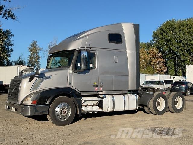 Volvo VNL Traktorske jedinice