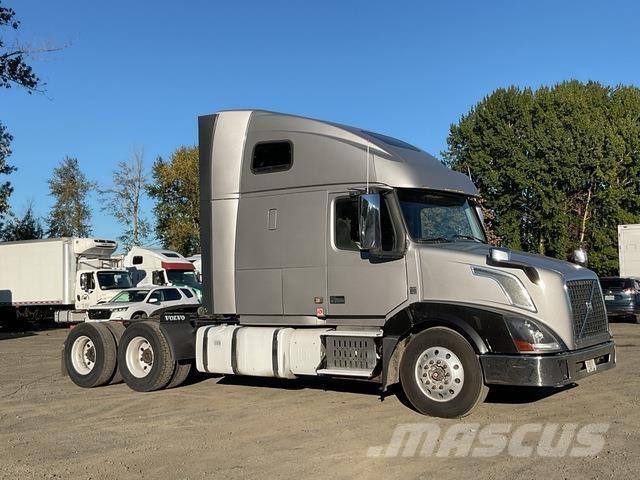 Volvo VNL Traktorske jedinice