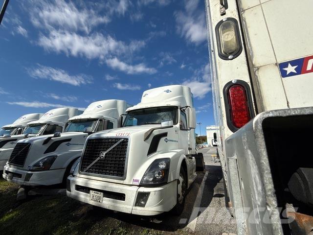 Volvo VNL Traktorske jedinice