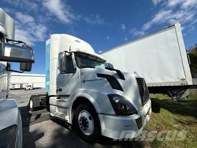 Volvo VNL Traktorske jedinice