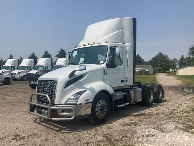 Volvo VNL 300 Traktorske jedinice