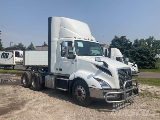 Volvo VNL 300 Traktorske jedinice