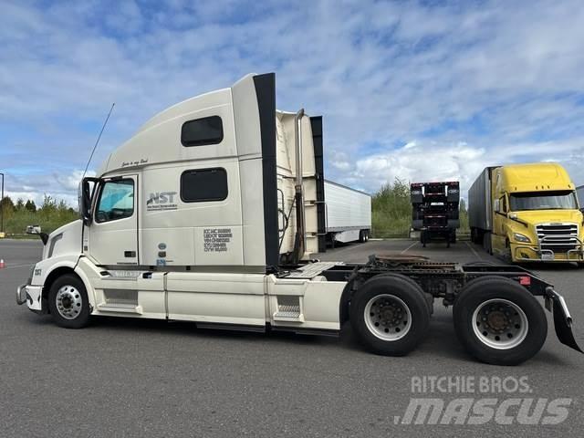 Volvo VNL 780 Traktorske jedinice