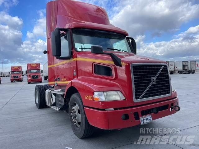 Volvo VNM Traktorske jedinice