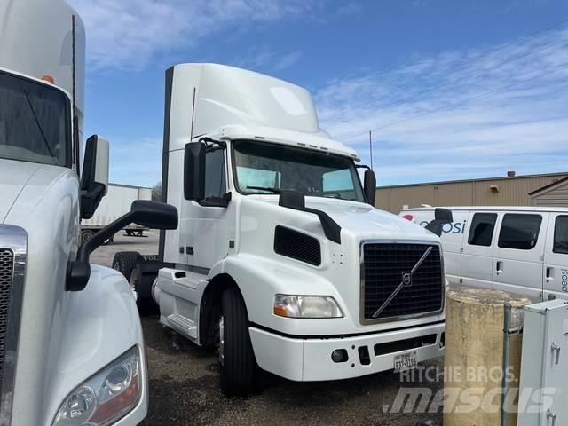 Volvo VNM Traktorske jedinice