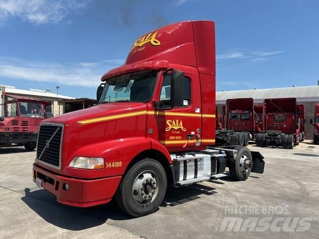 Volvo VNM Traktorske jedinice