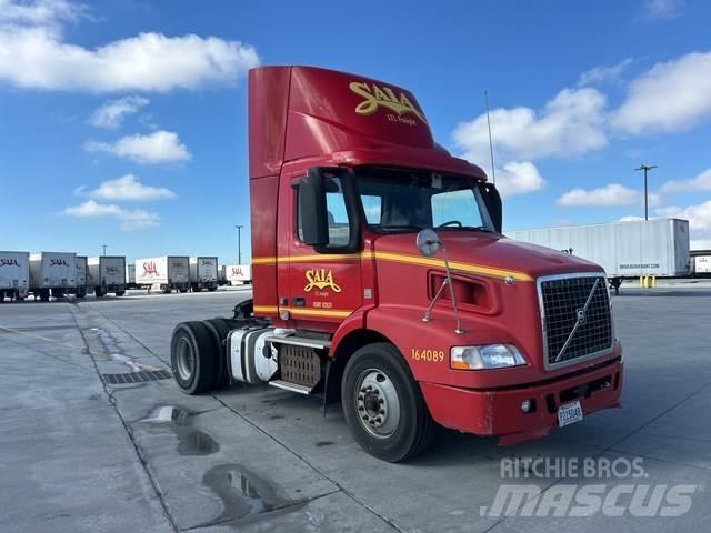 Volvo VNM Traktorske jedinice