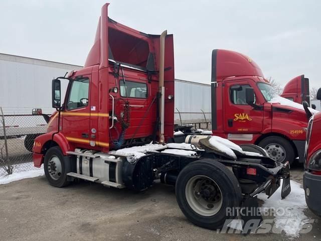 Volvo VNM Traktorske jedinice