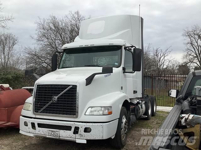 Volvo VNM Traktorske jedinice