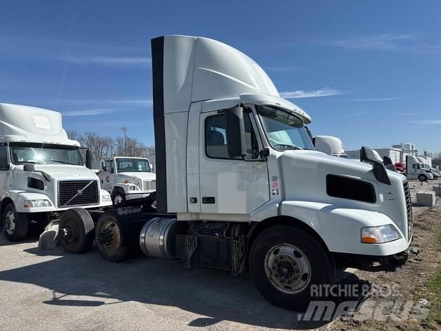 Volvo VNM Traktorske jedinice