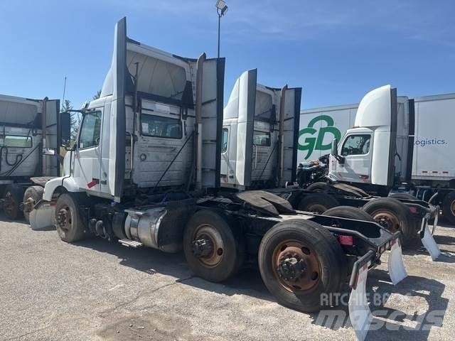 Volvo VNM Traktorske jedinice
