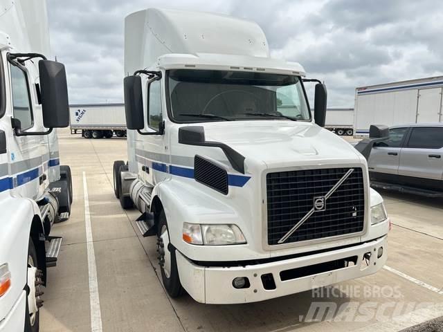 Volvo VNM Traktorske jedinice