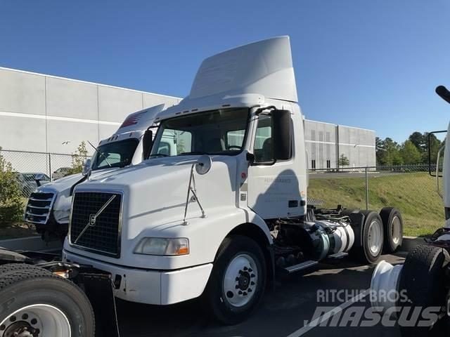 Volvo VNM Traktorske jedinice