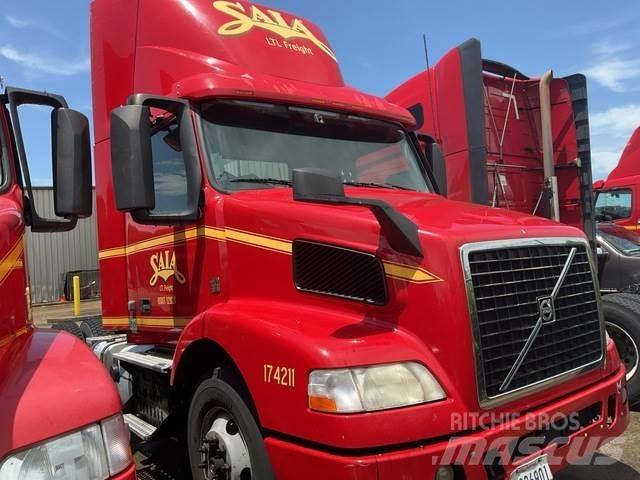Volvo VNM Traktorske jedinice