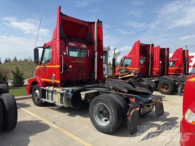 Volvo VNM Traktorske jedinice