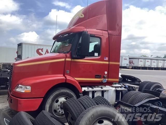 Volvo VNM Traktorske jedinice