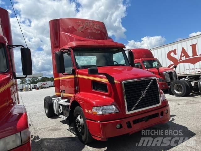 Volvo VNM Traktorske jedinice