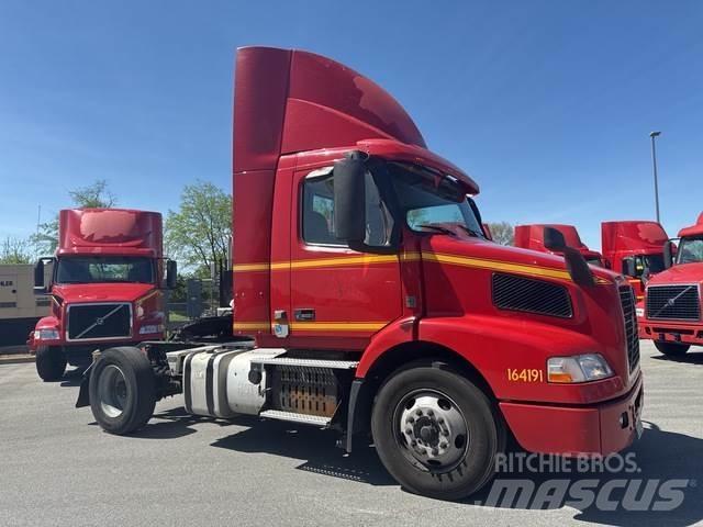 Volvo VNM Traktorske jedinice