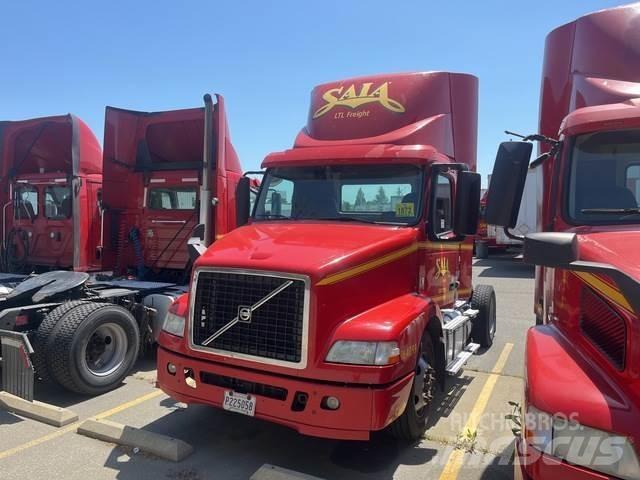 Volvo VNM Traktorske jedinice