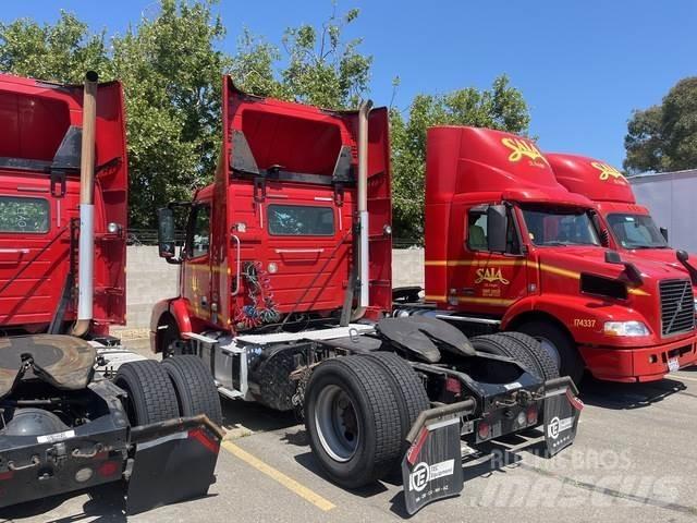 Volvo VNM Traktorske jedinice