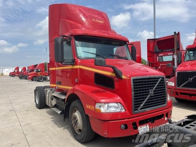 Volvo VNM Traktorske jedinice