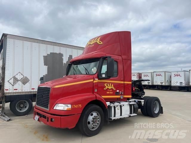 Volvo VNM Traktorske jedinice