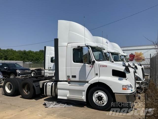 Volvo VNM Traktorske jedinice