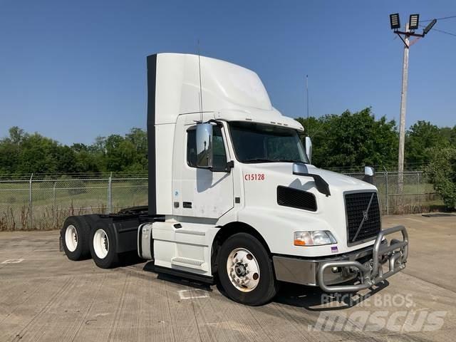 Volvo VNM Traktorske jedinice
