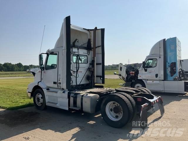 Volvo VNM Traktorske jedinice