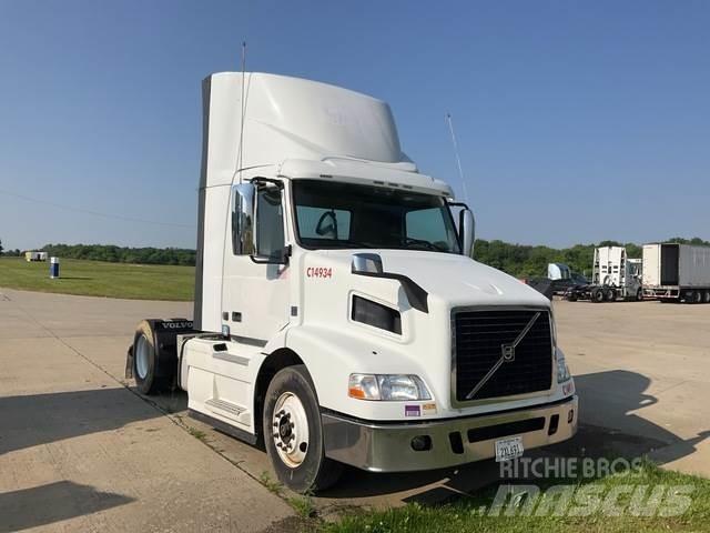 Volvo VNM Traktorske jedinice