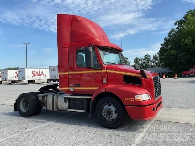 Volvo VNM Traktorske jedinice