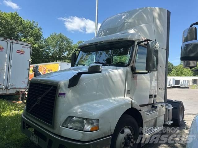Volvo VNM Traktorske jedinice