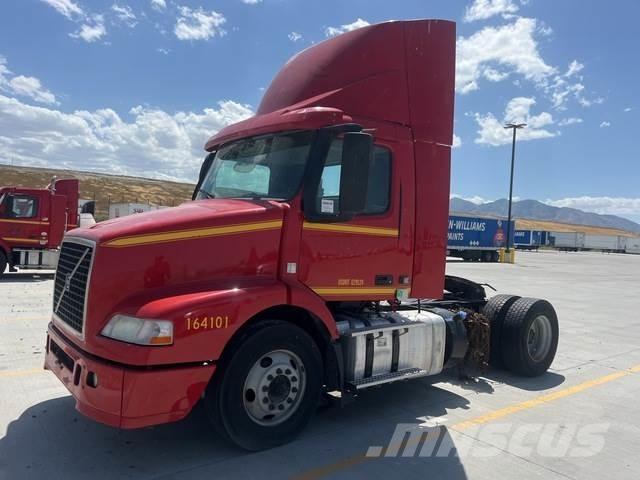 Volvo VNM Traktorske jedinice