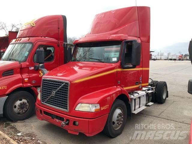 Volvo VNM42T Traktorske jedinice