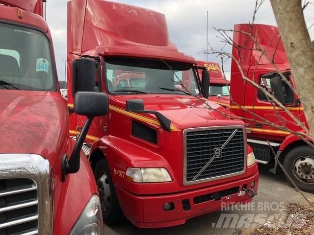 Volvo VNM42T Traktorske jedinice