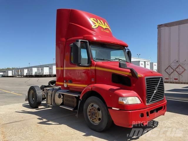 Volvo VNM42T Traktorske jedinice