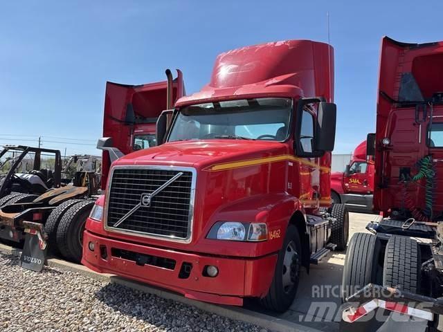 Volvo VNM42T Traktorske jedinice
