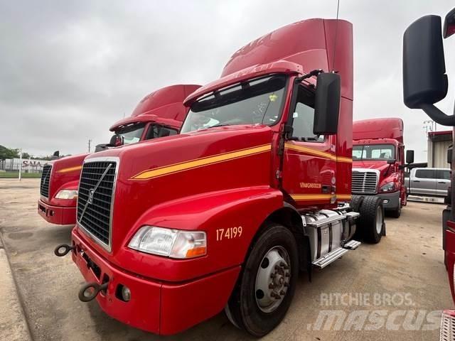 Volvo VNM42T Traktorske jedinice