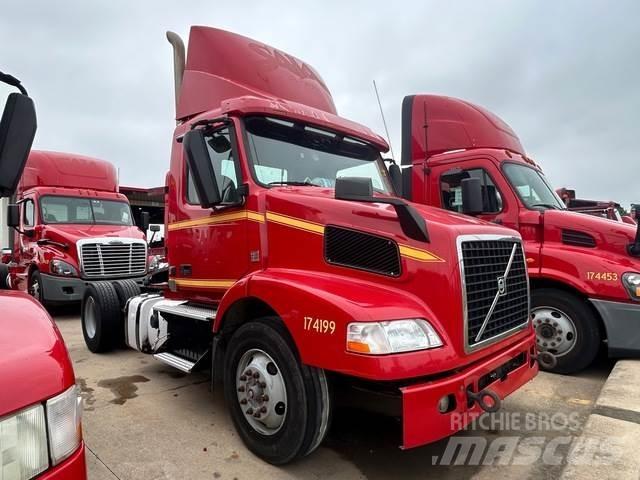 Volvo VNM42T Traktorske jedinice