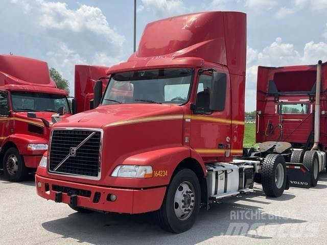 Volvo VNM42T Traktorske jedinice