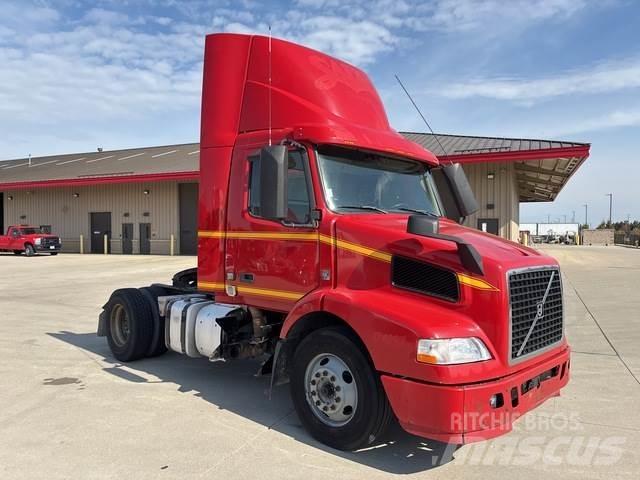 Volvo VNM42T Traktorske jedinice