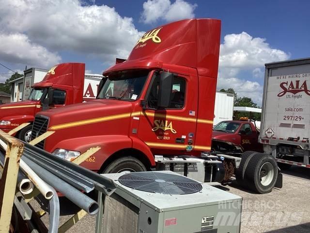 Volvo VNM42T Traktorske jedinice