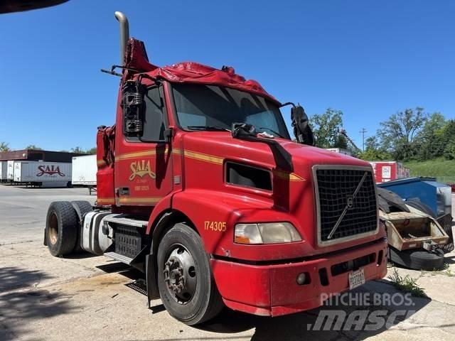 Volvo VNM42T Traktorske jedinice
