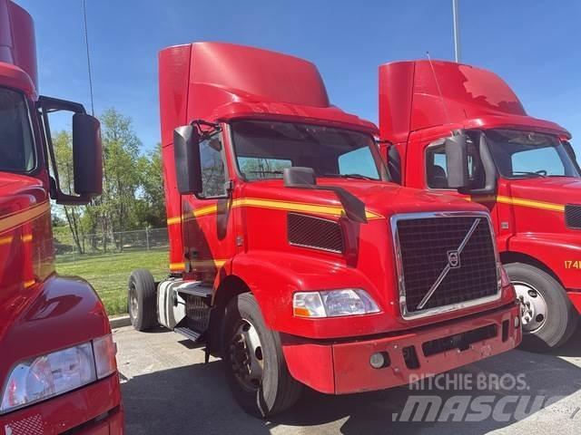 Volvo VNM42T Traktorske jedinice
