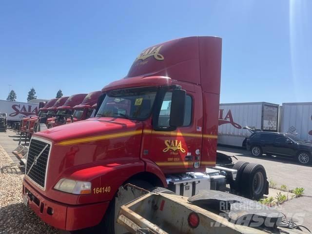 Volvo VNM42T Traktorske jedinice