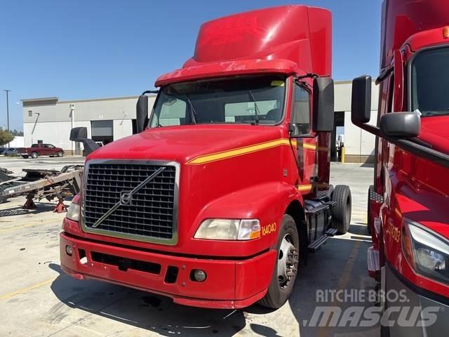 Volvo VNM42T Traktorske jedinice