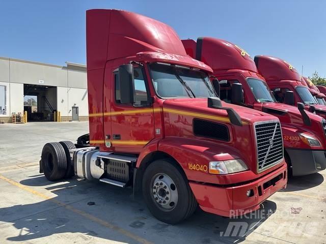 Volvo VNM42T Traktorske jedinice