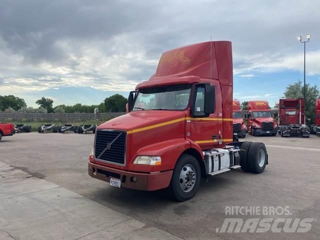 Volvo VNM42T Traktorske jedinice